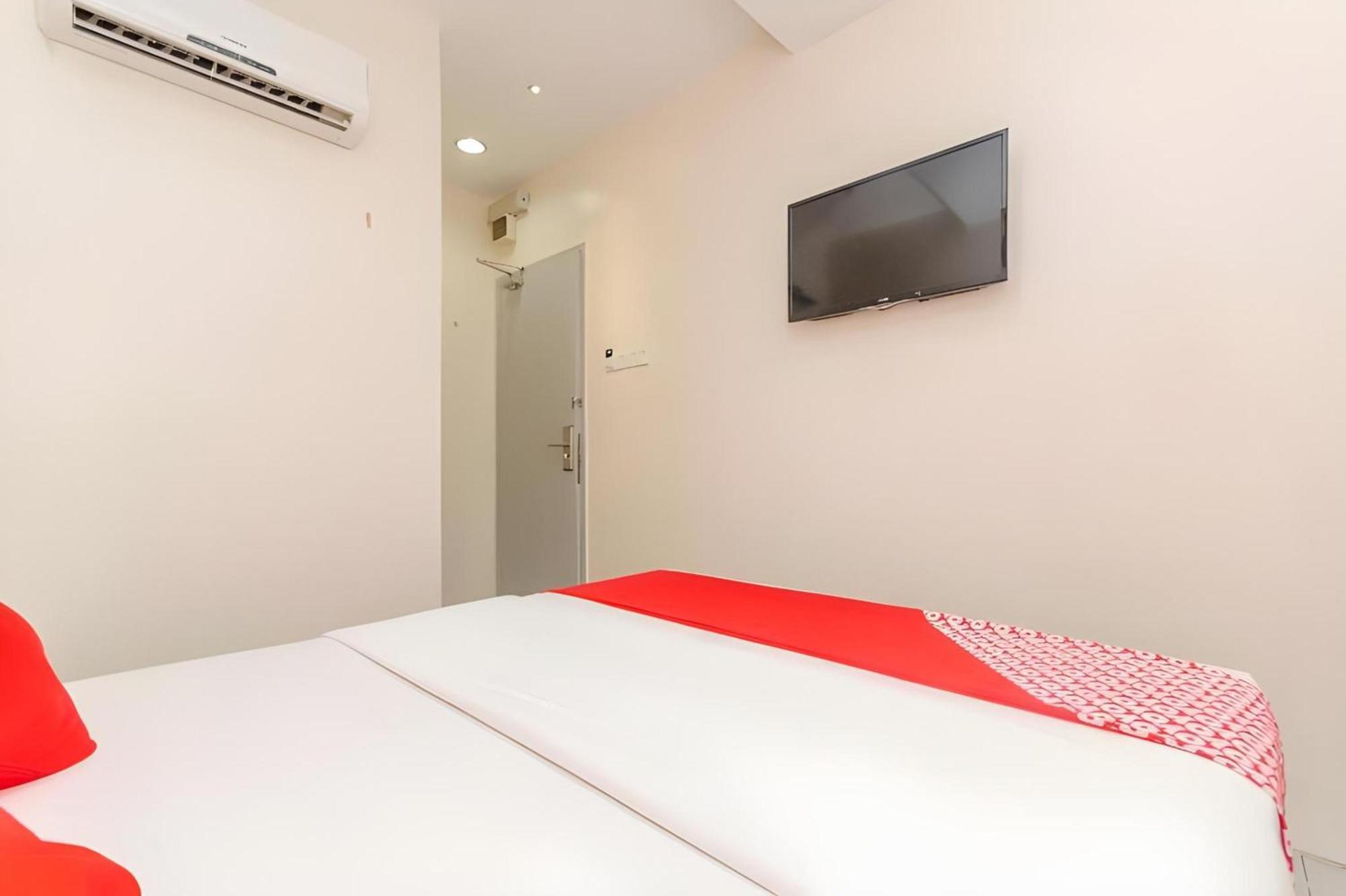 Skudai Hotel Bagian luar foto